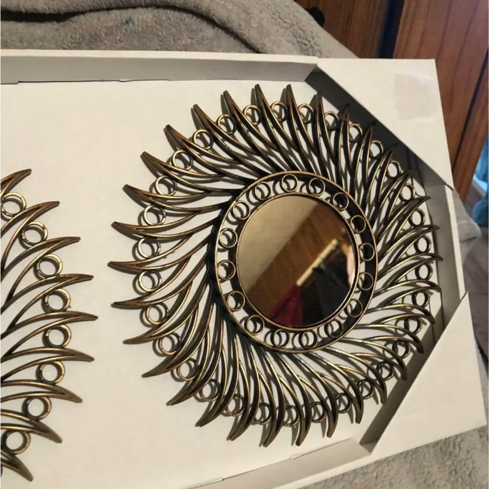 Elegant Gold Sunburst Wall Decor Set
